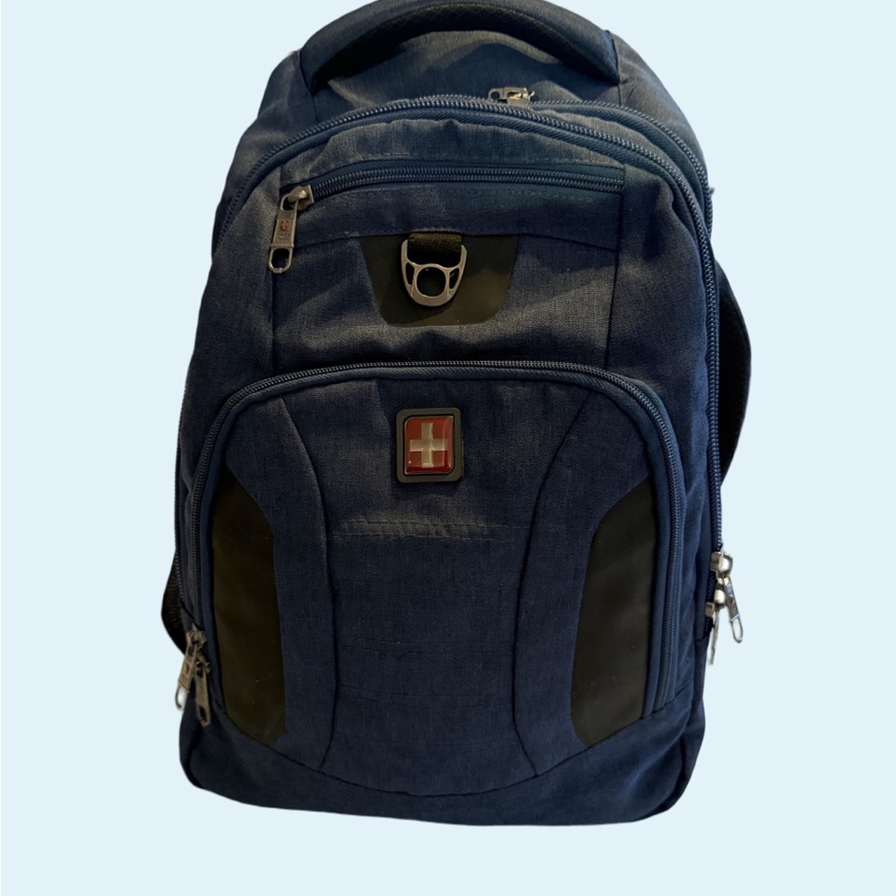 SwissTech Navy Laptop Backpack USB Port